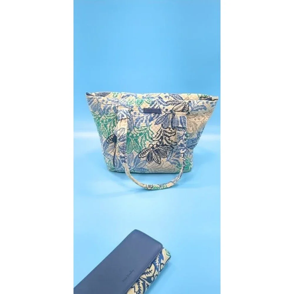 Vera Bradley Santiago Hensley Bag with Snap Close Accordion Wallet Floral